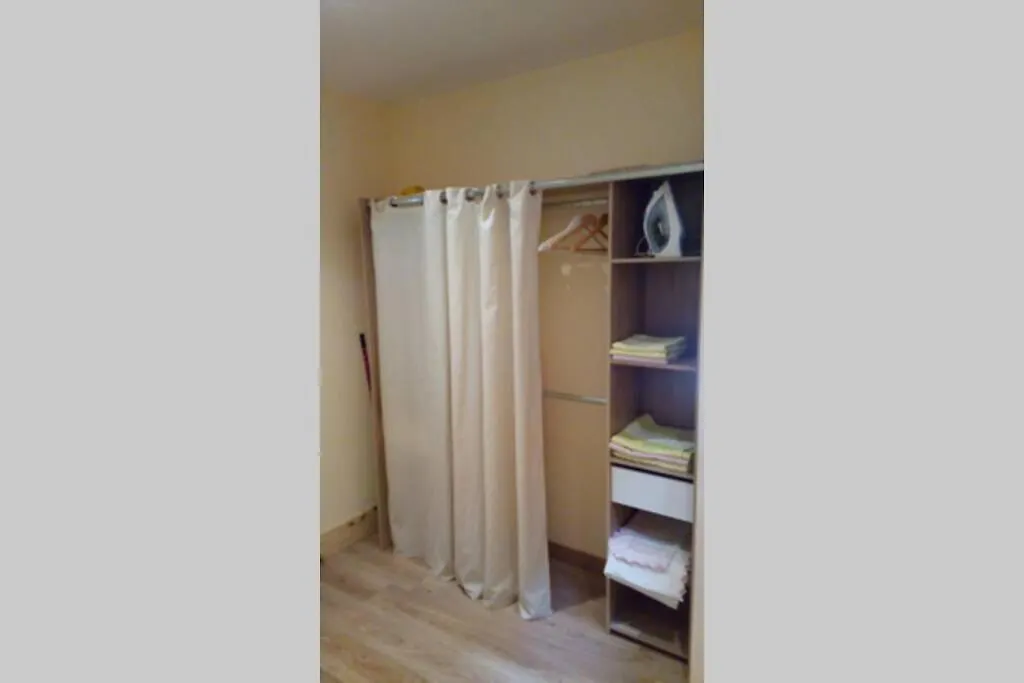 Duplex At The Foothills Of The Pyrenees Apartment Geu